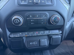 Chevrolet Silverado 1500 Custom 2WD Crew Cab 147" 2026