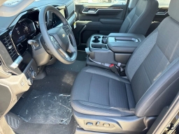 Chevrolet Silverado 1500 LT 2WD Crew Cab 147" 2026