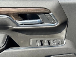 Chevrolet Silverado 1500 LT 2WD Crew Cab 147" 2026