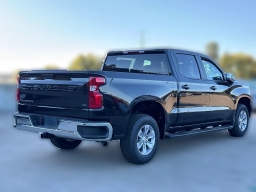 Chevrolet Silverado 1500 2WD Crew Cab 147" LT 2026