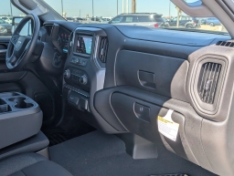 Chevrolet Silverado 1500 Custom 4WD Crew Cab 157" 2026