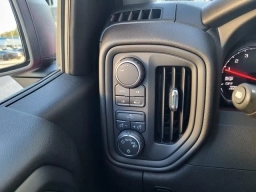 Chevrolet Silverado 1500 Custom 4WD Crew Cab 157" 2026