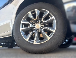 Chevrolet Silverado 1500 LT 4WD Crew Cab 147" 2026