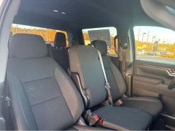 Chevrolet Silverado 1500 LT 4WD Crew Cab 147" 2026