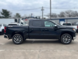 Chevrolet Silverado 1500 LT 4WD Crew Cab 147" 2026