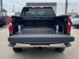 Chevrolet Silverado 1500 LT 4WD Crew Cab 147" 2026