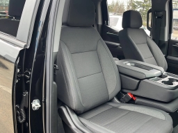 Chevrolet Silverado 1500 LT 4WD Crew Cab 147" 2026