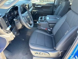 Chevrolet Silverado 1500 LT 4WD Crew Cab 147" 2026