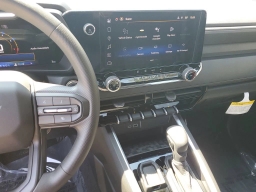 Chevrolet Colorado 2WD Work Truck Crew Cab 2026