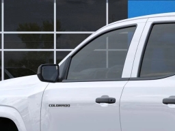 Chevrolet Colorado 4WD Work Truck Crew Cab 2026