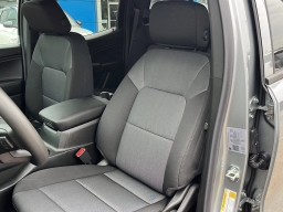 Chevrolet Colorado 4WD Work Truck Crew Cab 2026