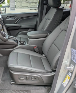 Chevrolet Colorado 4WD LT Crew Cab 2025