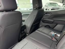 Chevrolet Colorado 4WD Z71 Crew Cab 2026