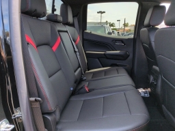 Chevrolet Colorado 4WD Z71 Crew Cab 2026