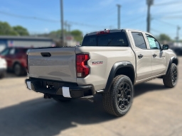 Chevrolet Colorado 4WD Trail Boss Crew Cab 2026