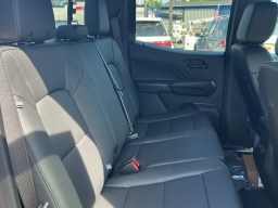 Chevrolet Colorado 4WD Trail Boss Crew Cab 2026