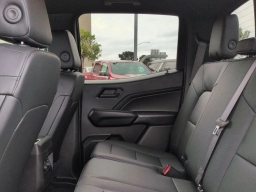 Chevrolet Colorado 4WD Trail Boss Crew Cab 2026