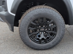 Chevrolet Colorado 4WD Trail Boss Crew Cab 2026