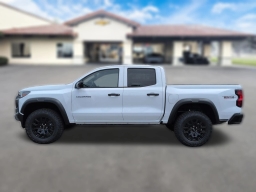 Chevrolet Colorado 4WD Trail Boss Crew Cab 2026