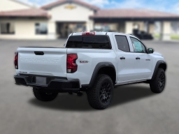 Chevrolet Colorado 4WD Trail Boss Crew Cab 2026