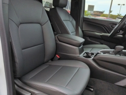 Chevrolet Colorado 4WD Trail Boss Crew Cab 2026