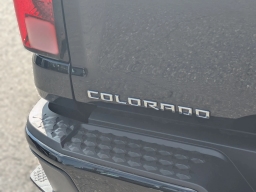 Chevrolet Colorado 4WD Trail Boss Crew Cab 2026