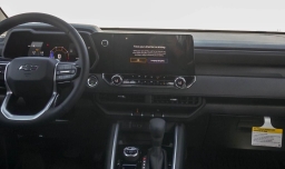 Chevrolet Colorado 4WD Trail Boss Crew Cab 2026