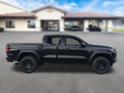 Chevrolet Colorado 4WD Trail Boss Crew Cab 2026