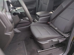 Chevrolet Colorado 4WD Trail Boss Crew Cab 2026