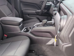Chevrolet Colorado 4WD Trail Boss Crew Cab 2026