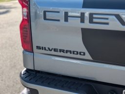 Chevrolet Silverado 1500 4WD Double Cab 147" Custom 2026