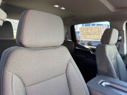 Chevrolet Silverado 1500 RST 4WD Crew Cab 147" 2026