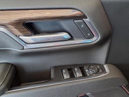 Chevrolet Silverado 1500 RST 4WD Crew Cab 157" 2026