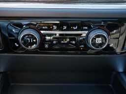 Chevrolet Silverado 1500 RST 4WD Crew Cab 147" 2026