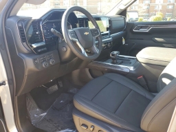 Chevrolet Silverado 1500 LTZ 4WD Crew Cab 147" 2026