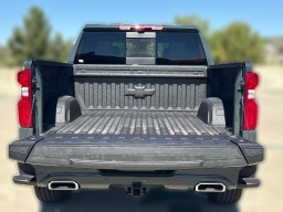 Chevrolet Silverado 1500 High Country 4WD Crew Cab 147" 2026