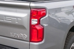 Chevrolet Silverado 1500 High Country 4WD Crew Cab 147" 2026