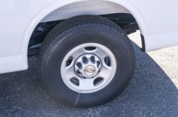 Chevrolet Express Cargo Van Work Van RWD 2500 135" 2026