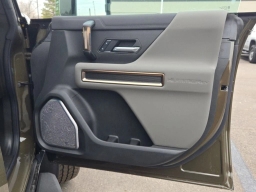 GMC HUMMER EV SUV 2X e4WD 4dr 2025