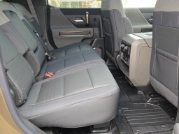 GMC HUMMER EV SUV 2X e4WD 4dr 2025