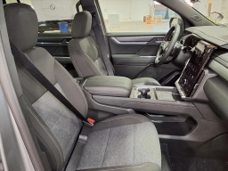 GMC Acadia FWD Elevation 4dr 2026