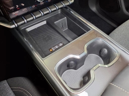 GMC Acadia FWD Elevation 4dr 2026