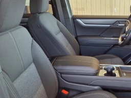 GMC Acadia FWD Elevation 4dr 2026