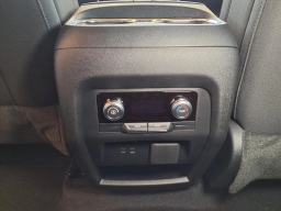 GMC Acadia FWD Elevation 4dr 2026