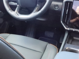 GMC Acadia AWD AT4 4dr 2026
