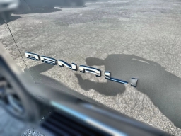 GMC Yukon Denali 4WD 4dr 2026