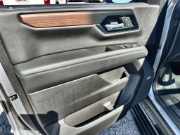 GMC Yukon Denali 4WD 4dr 2026