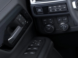 GMC Yukon Denali 4WD 4dr 2026