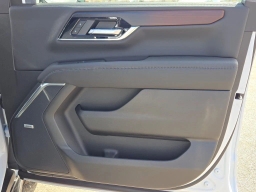 GMC Yukon Denali 4WD 4dr 2026