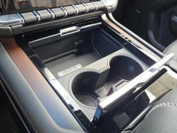 GMC Yukon Denali 4WD 4dr 2026
